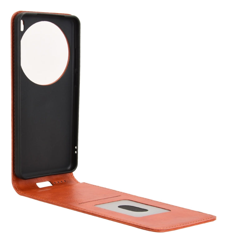 For vivo X200 Pro 5G Magnetic Vertical Flip Leather Phone Case