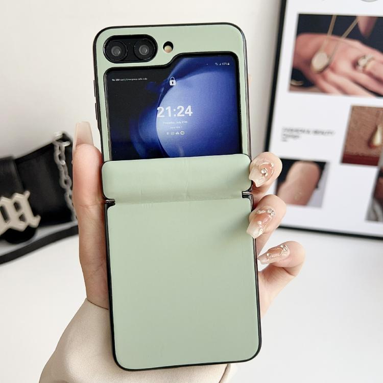For Samsung Galaxy Z Flip6 / Flip7 FE Integrated Magnetic Axis Solid Color Leather Texture Phone Case