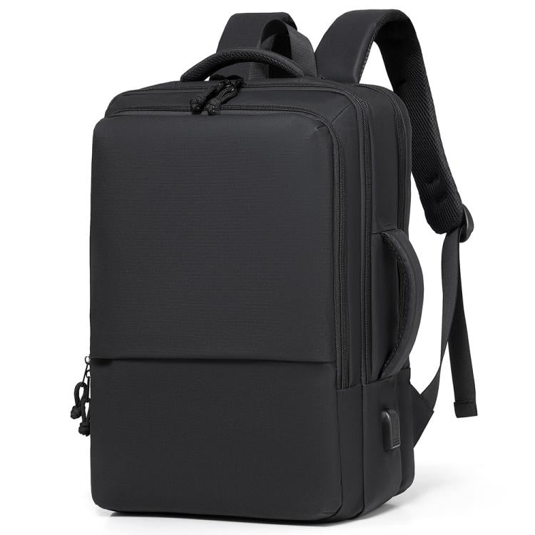 P960 Large Capacity Water Resistant Fashionable Backpack