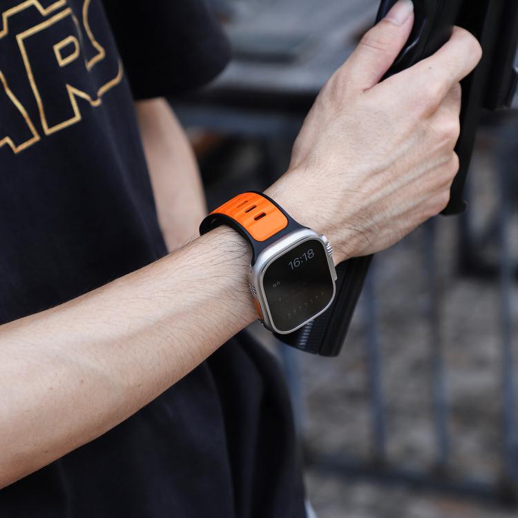 For Apple Watch 42mm / 41mm / 40mm / 38mm Norman Buckle Two-color Silicone Watch Band