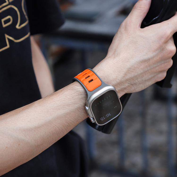 For Apple Watch 42mm / 41mm / 40mm / 38mm Norman Buckle Two-color Silicone Watch Band