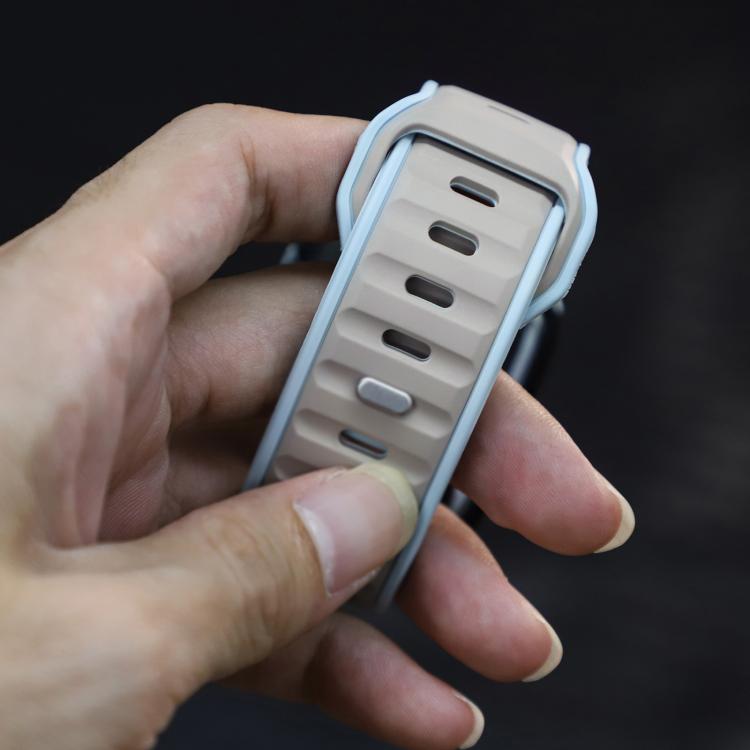 For Apple Watch 42mm / 41mm / 40mm / 38mm Norman Buckle Two-color Silicone Watch Band