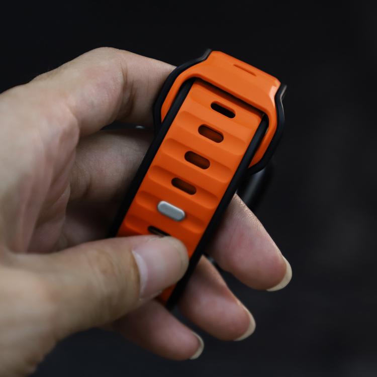 For Apple Watch 46mm / 49mm / 45mm / 44mm Norman Buckle Two-color Silicone Watch Band