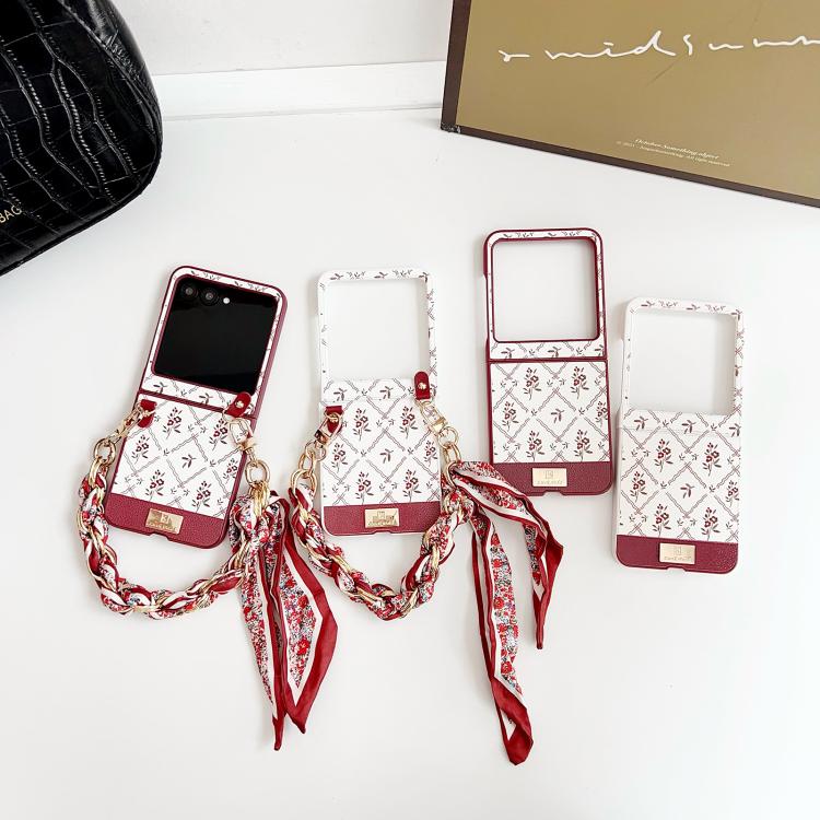 For Motorola Razr 50 Luck Flower Pattern TPU Phone Case With Strap