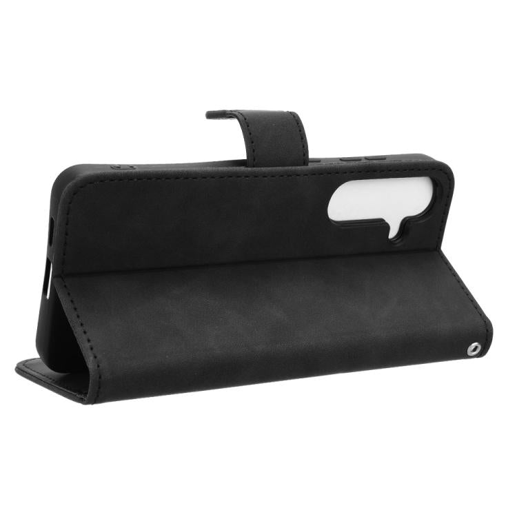 For Samsung Galaxy S25 5G Skin Feel Magnetic Flip Leather Phone Case
