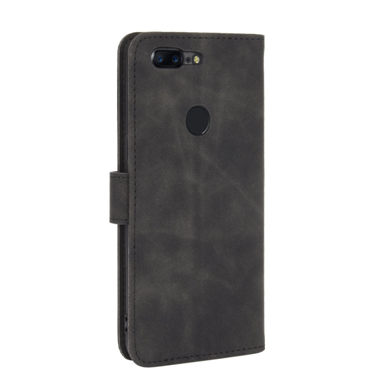 For OnePlus 5T Solid Color Skin Feel Magnetic Buckle Horizontal Flip Calf Texture PU Leather Case with Holder & Card Slots & Wallet