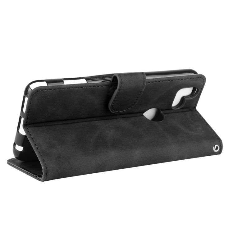 For Fujitsu Arrows RX (Arrows M05) Solid Color Skin Feel Magnetic Buckle Horizontal Flip Calf Texture PU Leather Case with Holder & Card Slots & Wallet