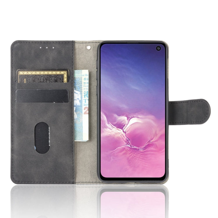 For Samsung Galaxy S10e Solid Color Skin Feel Magnetic Buckle Horizontal Flip Calf Texture PU Leather Case with Holder & Card Slots & Wallet