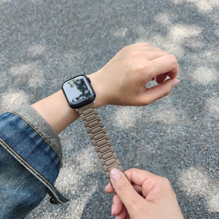 For Apple Watch 42mm / 41mm / 40mm / 38mm I-shaped Three-piece Leather Magnetic Watch Band