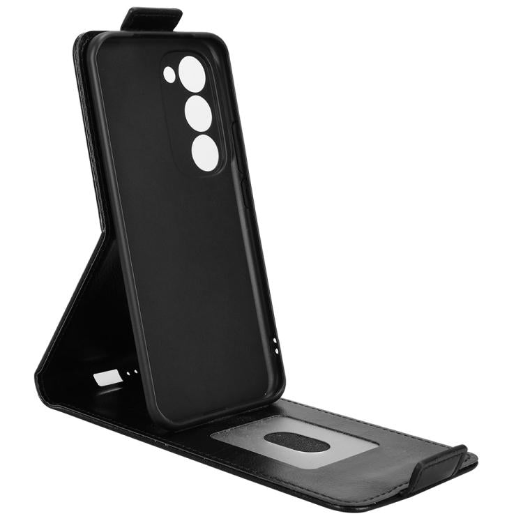 For Tecno Spark 40 Pro+ 4G Magnetic Vertical Flip Leather Phone Case with Buckle