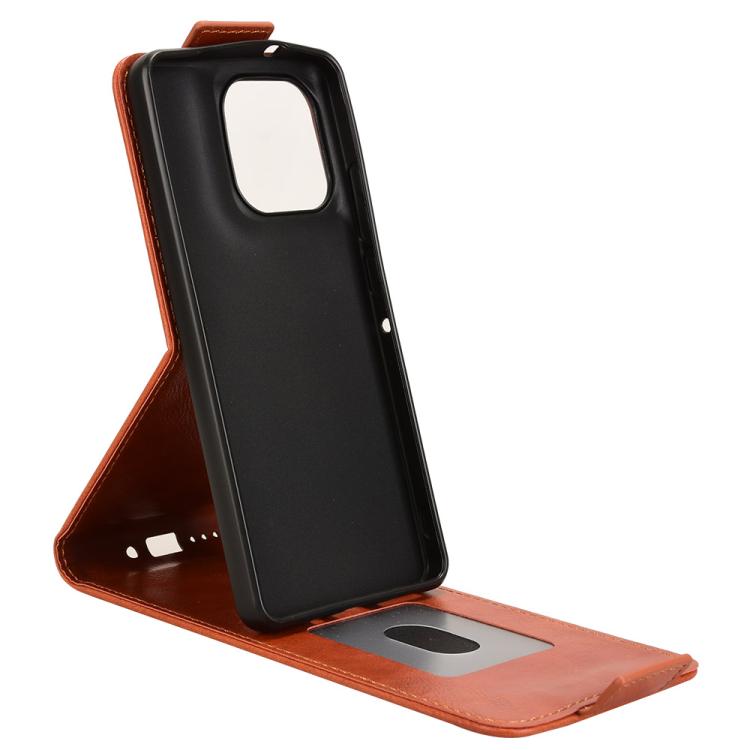 For Motorola Moto G86 5G Magnetic Vertical Flip Leather Phone Case with Buckle