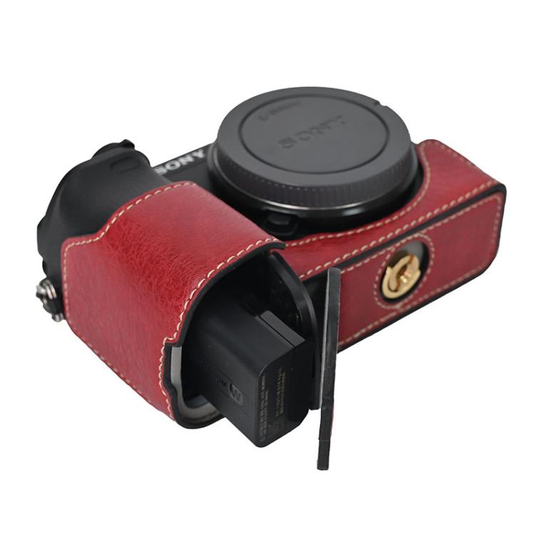 For Sony ILCE-6400 / A6300 / A6200 Litchi Texture PU Leather Camera Half Case Base