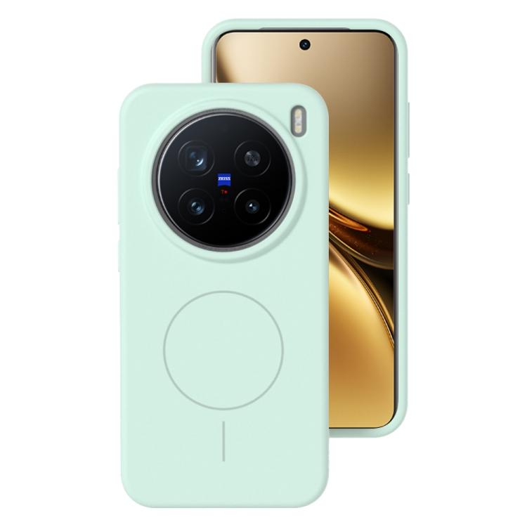 For vivo X200 Pro Liquid Silicone Thin Circle MagSafe Phone Case