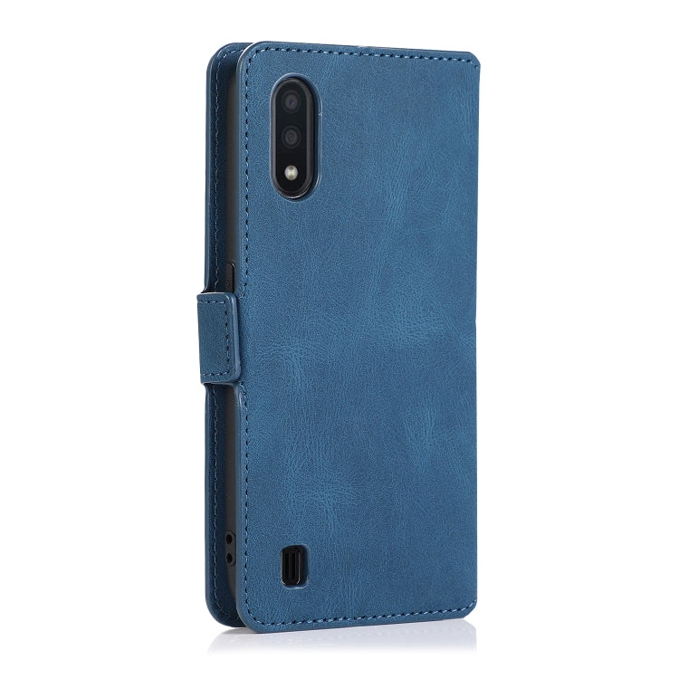 For Samsung Galaxy A01 Retro Magnetic Closing Clasp Horizontal Flip Leather Case with Holder & Card Slots & Photo Frame & Wallet