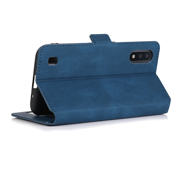 For Samsung Galaxy A01 Retro Magnetic Closing Clasp Horizontal Flip Leather Case with Holder & Card Slots & Photo Frame & Wallet
