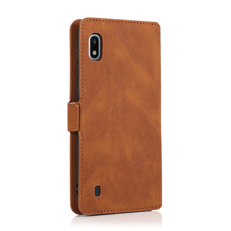 For Samsung Galaxy A10 Retro Magnetic Closing Clasp Horizontal Flip Leather Case with Holder & Card Slots & Photo Frame & Wallet