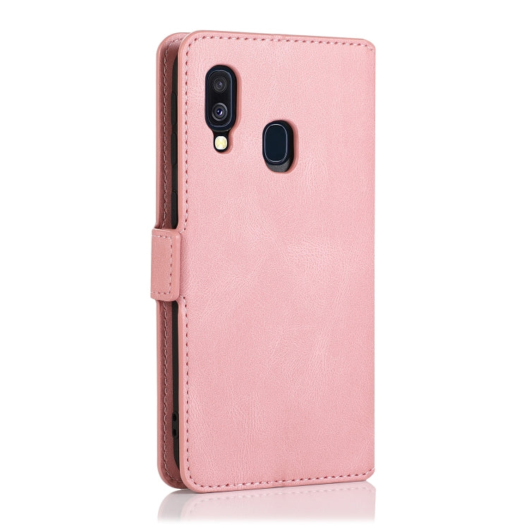 For Samsung Galaxy A40 Retro Magnetic Closing Clasp Horizontal Flip Leather Case with Holder & Card Slots & Photo Frame & Wallet