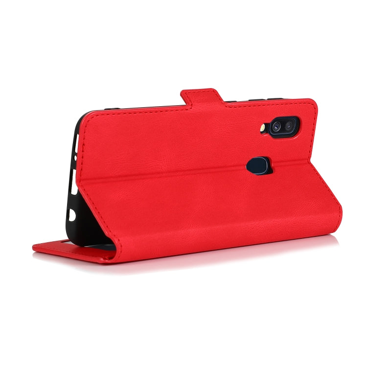 For Samsung Galaxy A40 Retro Magnetic Closing Clasp Horizontal Flip Leather Case with Holder & Card Slots & Photo Frame & Wallet