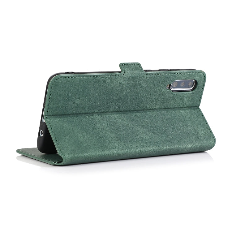 For Samsung Galaxy A70 Retro Magnetic Closing Clasp Horizontal Flip Leather Case with Holder & Card Slots & Photo Frame & Wallet