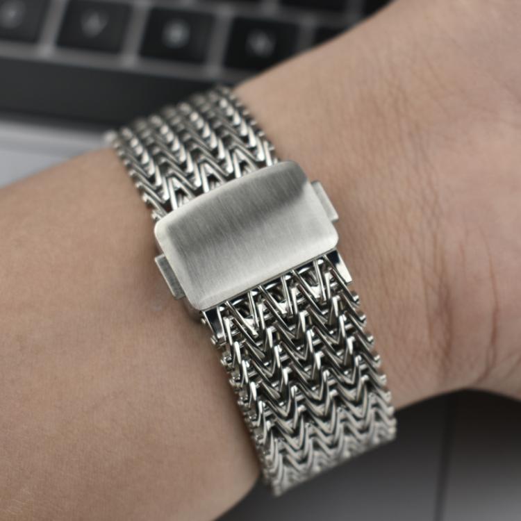 For Apple Watch 46mm / 49mm / 45mm / 44mm Mesh Magnetic Stainless Steel Watch Band