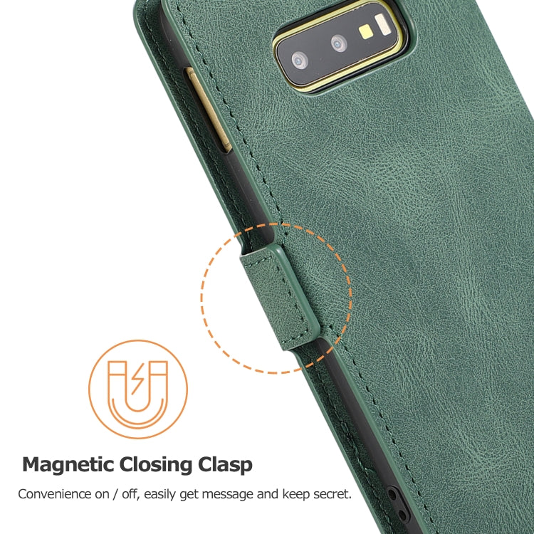For Samsung Galaxy S10e Retro Magnetic Closing Clasp Horizontal Flip Leather Case with Holder & Card Slots & Photo Frame & Wallet