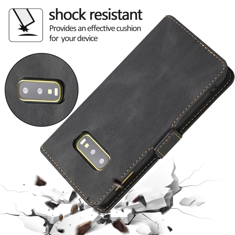 For Samsung Galaxy S10e Retro Magnetic Closing Clasp Horizontal Flip Leather Case with Holder & Card Slots & Photo Frame & Wallet