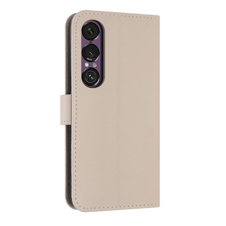 For Sony Xperia 1 VII Metal Bow Leather Phone Case with Hand Strap