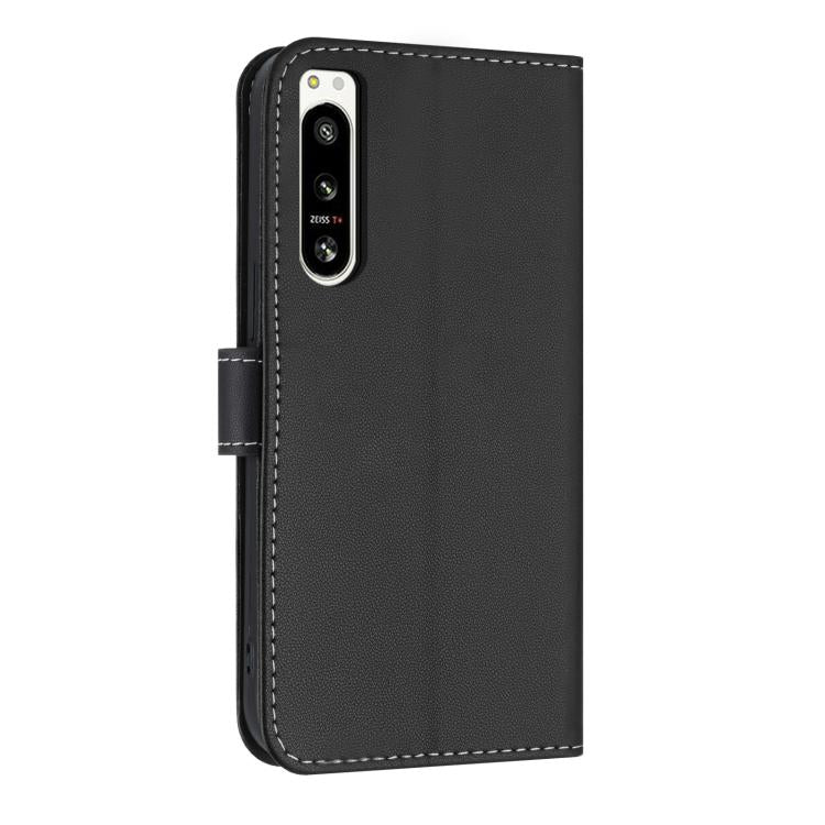 For Sony Xperia 5 IV Metal Bow Leather Phone Case with Hand Strap