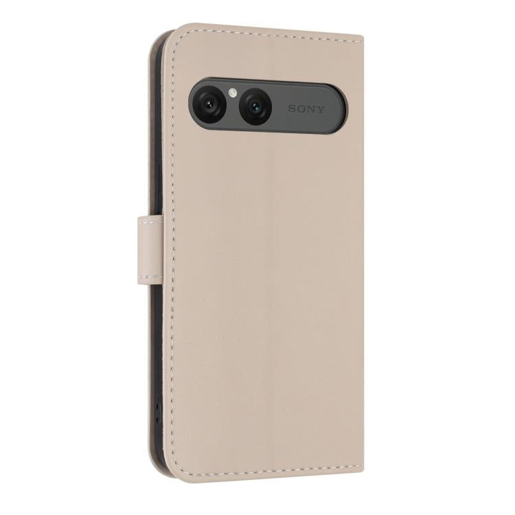 For Sony Xperia 10 VII Metal Bow Leather Phone Case with Hand Strap