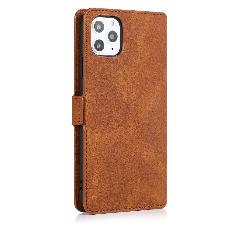 For iPhone 11 Pro Max Retro Magnetic Closing Clasp Horizontal Flip Leather Case with Holder & Card Slots & Photo Frame & Wallet