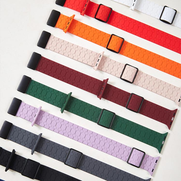 For Apple Watch 46mm / 49mm / 45mm / 44mm Magnetic Buckle Breathable Silicone Watch Band