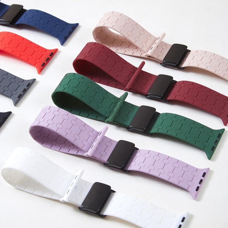 For Apple Watch 42mm / 41mm / 40mm / 38mm Magnetic Buckle Breathable Silicone Watch Band