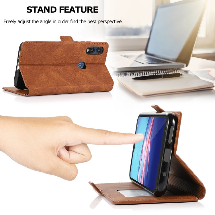 For Motorola Moto E7 Retro Magnetic Closing Clasp Horizontal Flip Leather Case with Holder & Card Slots & Photo Frame & Wallet