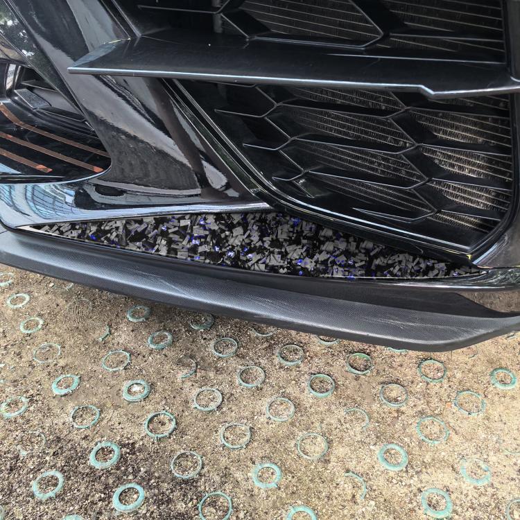 2pcs/Set Forged Gold Foil Carbon Fiber Car Front Bumper Sides Decorative Sticker for Chevrolet Corvette C8 2020-, Left and Right Driver