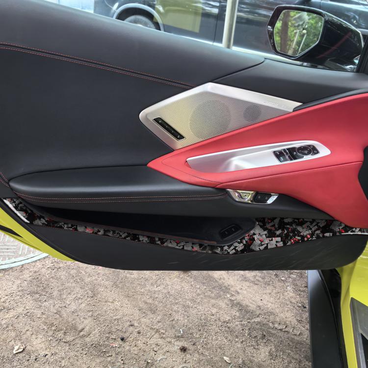 4pcs/Set Forged Gold Foil Carbon Fiber Car Door Storage Panel Decorative Sticker for Chevrolet Corvette C8 2020-, Left and Right Driver