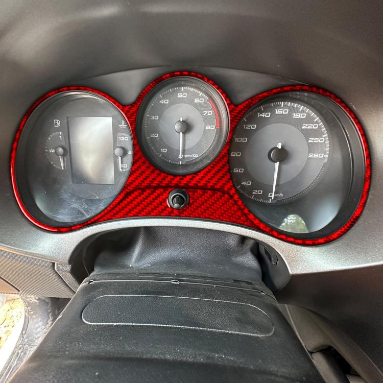 2pcs/Set Carbon Fiber Car Speedometer Surrounded Panel Decorative Sticker for SEAT Leon 2005-2012, Left and Right Driver
