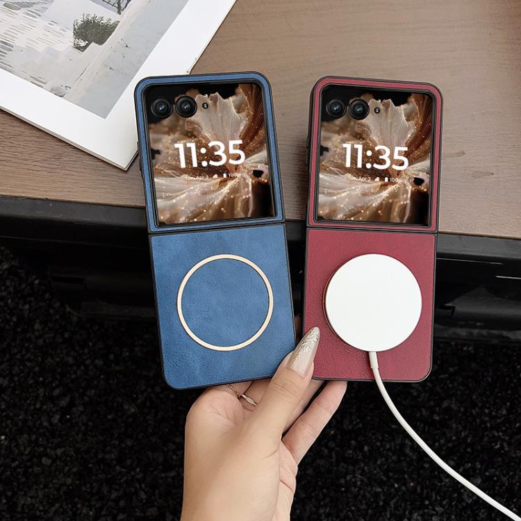 For Motorola Razr 50 Ultra Crazy Horse Texture MagSafe Phone Case