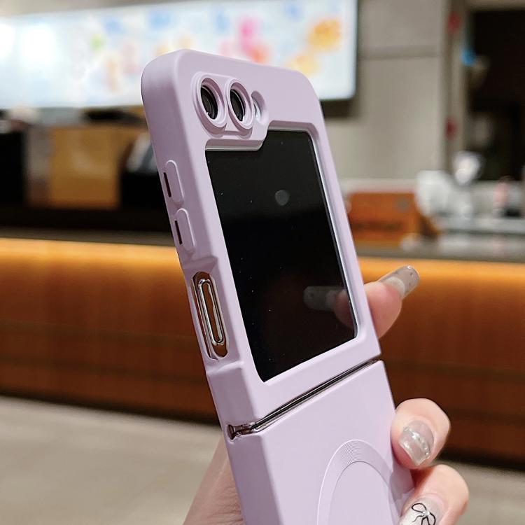 For Samsung Galaxy Z Flip7 5G Solid Color Liquid Silicone MagSafe Magnetic Phone Case