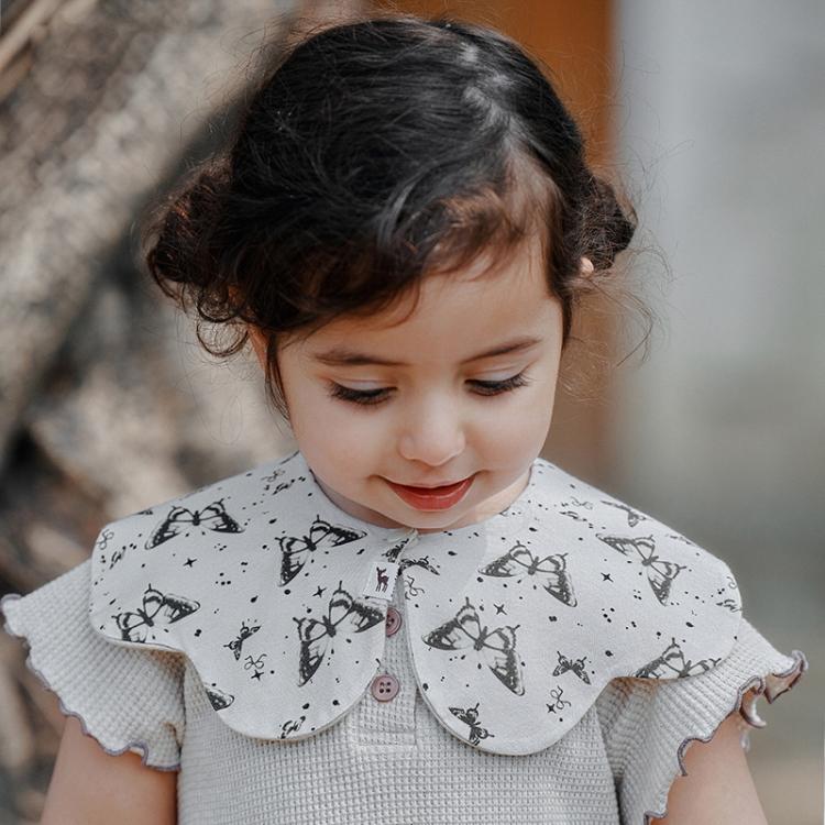 Benzdeer Petal Shape Bib Infants Saliva Towel, Retro Butterfly
