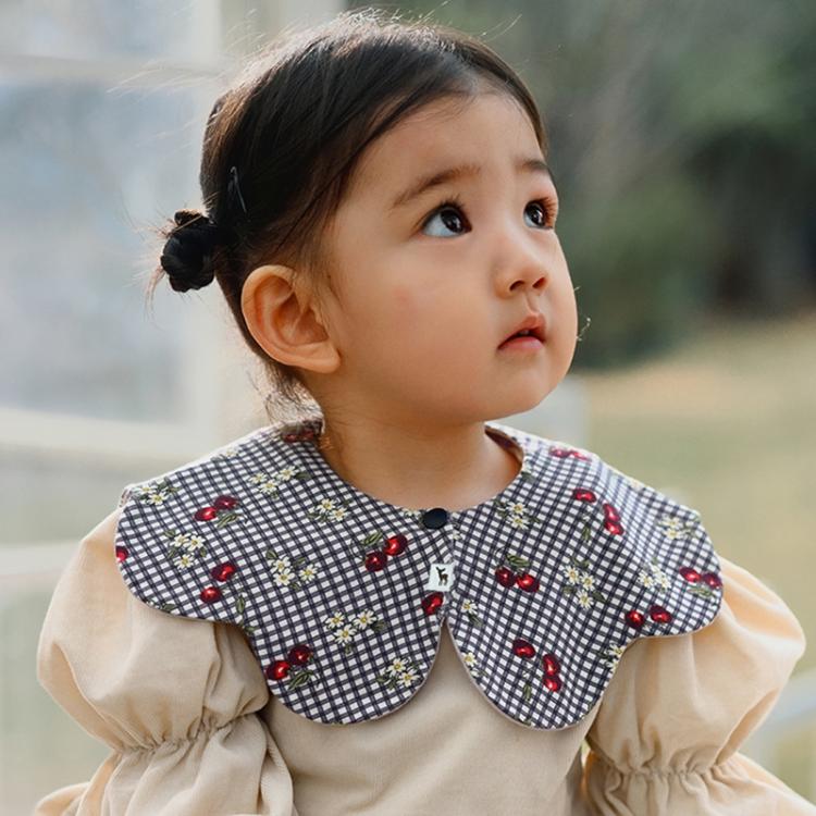 Benzdeer Petal Shape Bib Infants Saliva Towel, Cherry Blossoms