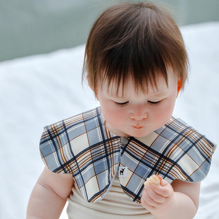 Benzdeer Petal Shape Bib Infants Saliva Towel, Blue Brown Plaid