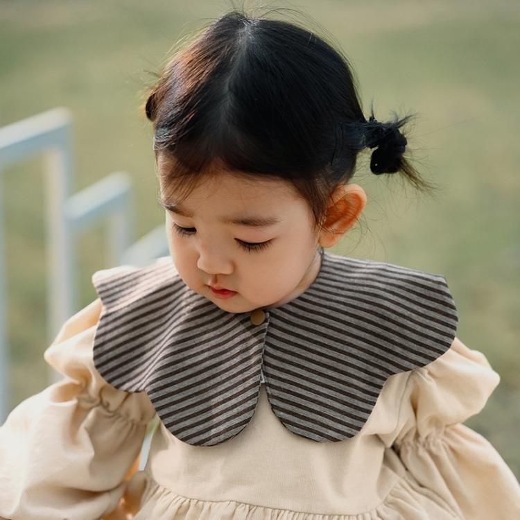 Benzdeer Petal Shape Bib Infants Saliva Towel, Round Brown Strips
