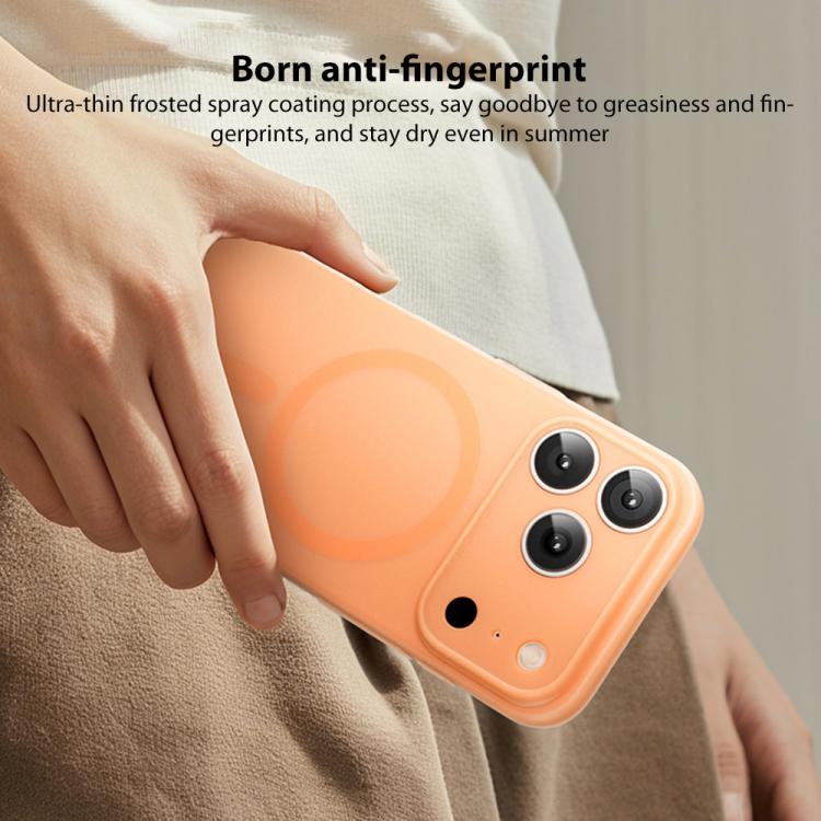 For iPhone 17 MOMAX Ultra-thin Magnetic MagSafe PC Phone Case