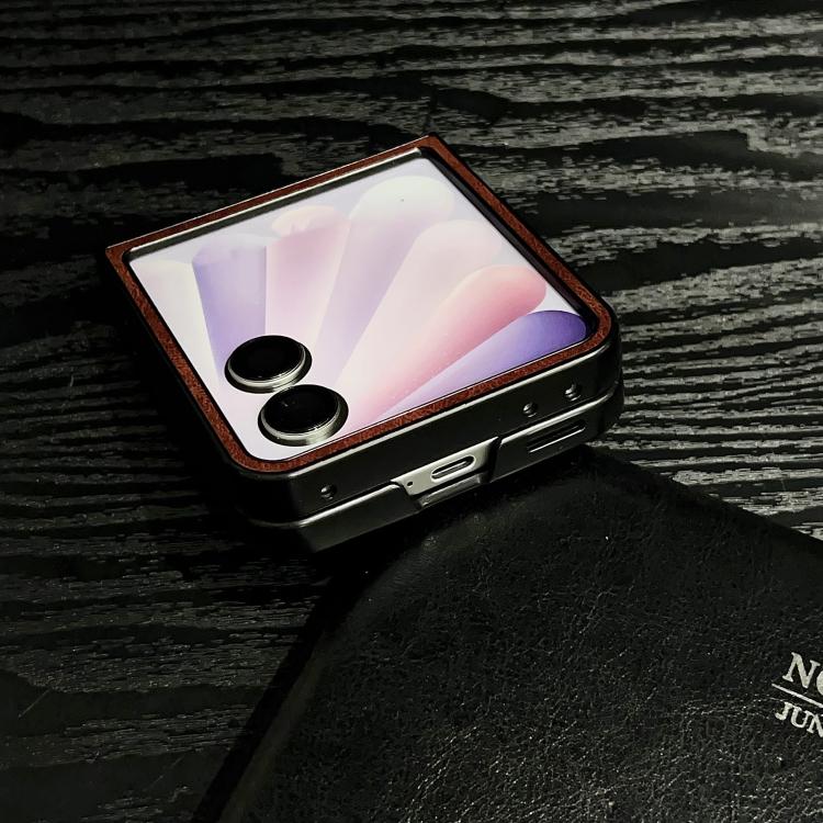 For Honor Magic V Flip 2 Crazy Horse Pattern Leather MagSafe Magnetic Phone Case