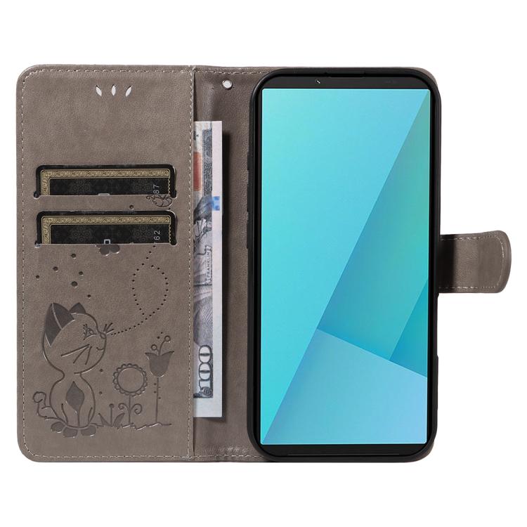 For Sony Xperia 10 VII Cat Bee Embossing Pattern Shockproof Leather Case