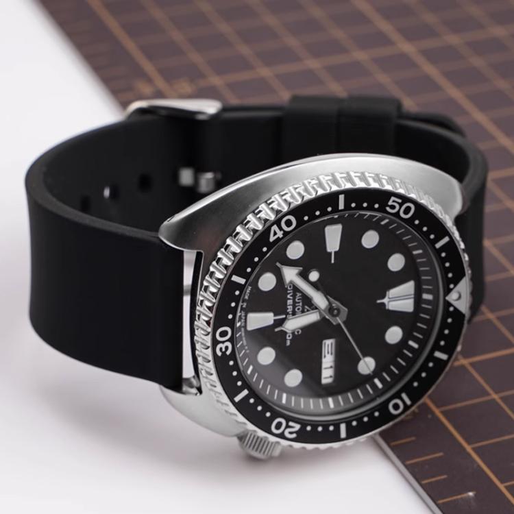 10mm Stainless Steel Silver Pin Buckle Solid Color Silicone Waterproof Watch Band