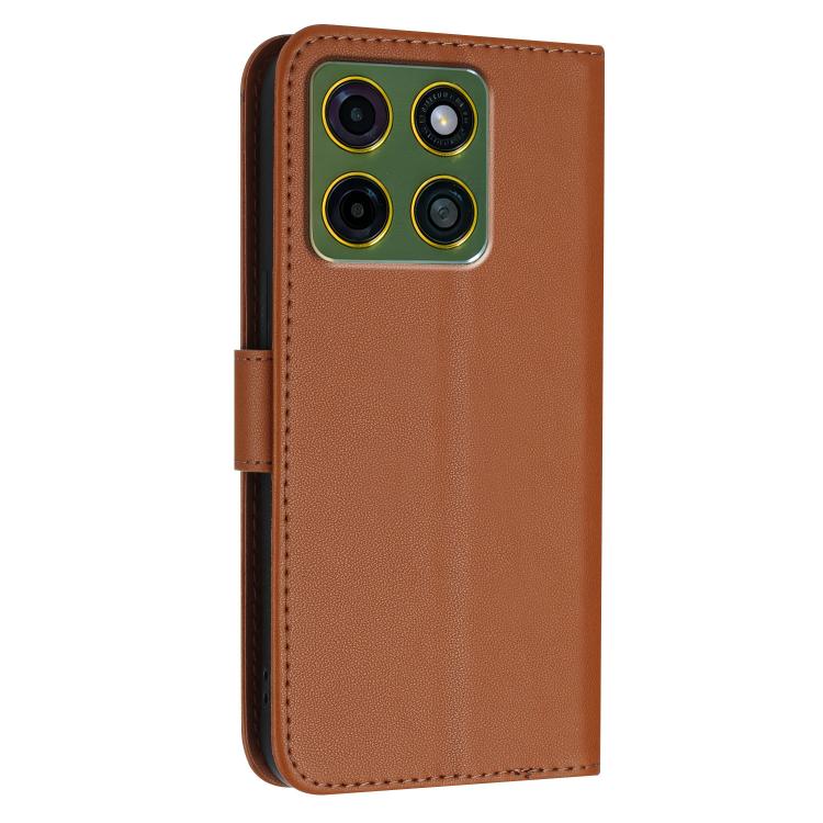 For Motorola Moto X70 Air Pro 5G Triangle Pattern Buckle Clasp Leather Phone Case