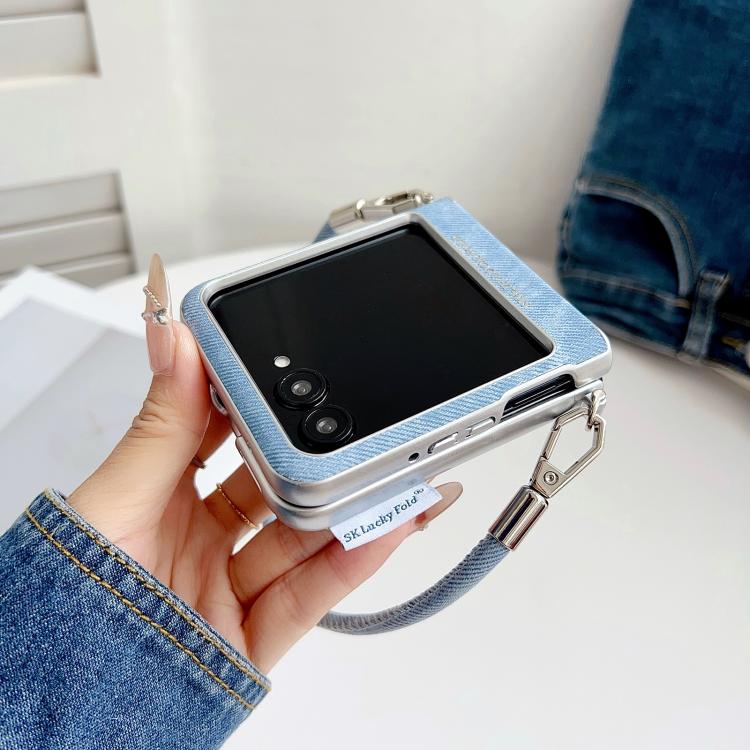 For Motorola Razr 60 Ultra Silver Edge Side Buckle Denim Textured MagSafe Magnetic Phone Case
