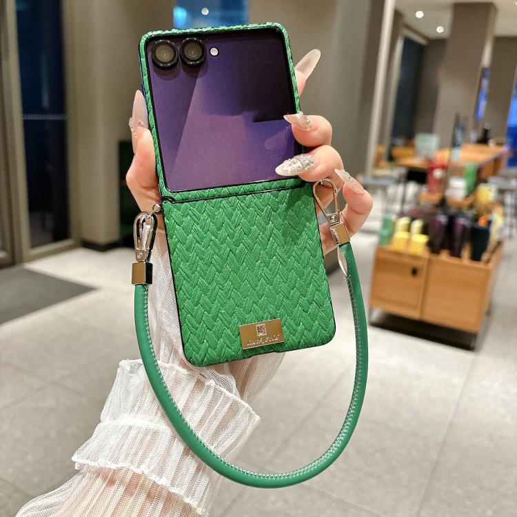For Samsung Galaxy Z Flip7 5G Nameplate Style Straw Pattern Side Buckle Phone Case with Strap