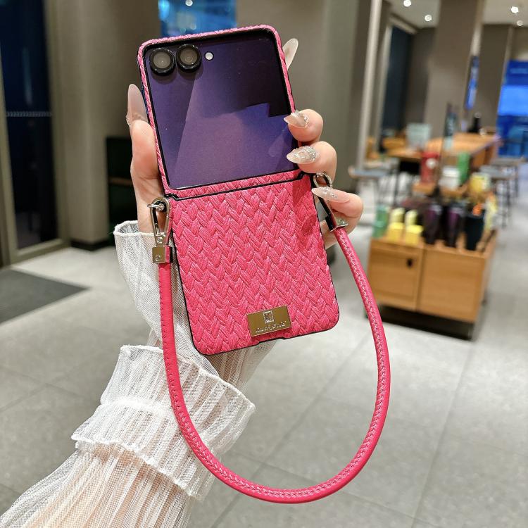 For Samsung Galaxy Z Flip7 5G Nameplate Style Straw Pattern Side Buckle Phone Case with Strap